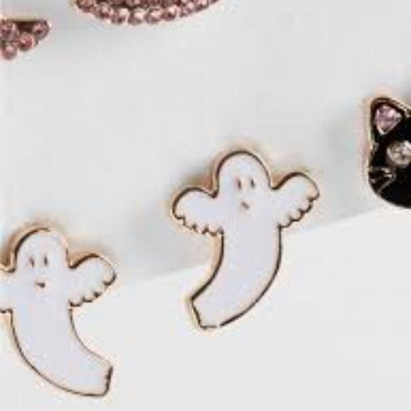 Torrid Spooky Ghost Stud Set Halloween - New - Picture 3 of 6